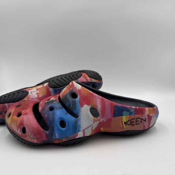 KEEN Women's Yogui Arts Garcia New York at Night Tie Dye Clogs Mules Size 6 - Picture 12 of 14